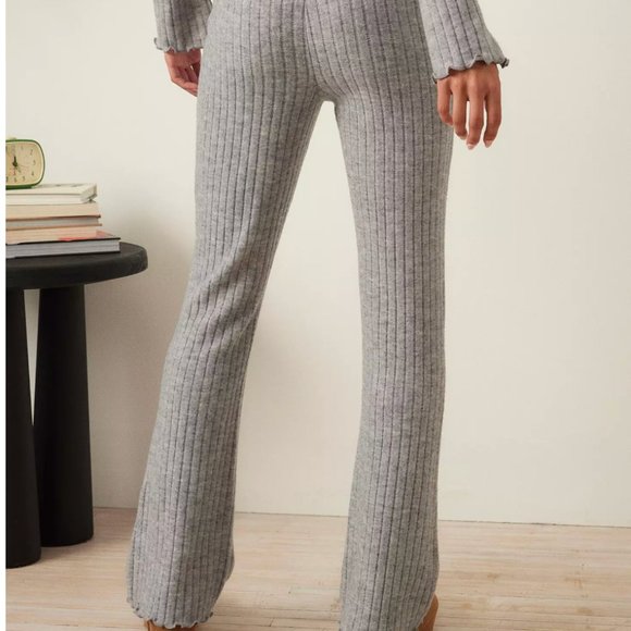 NWT Out From Under Lila Ribbed Wrap Top & Lilah Cozy Ribbed Pant Set Size S Grey - Picture 7 of 9